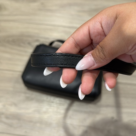 Marc Jacobs The Commuter Crossbody - Picture 9 of 14